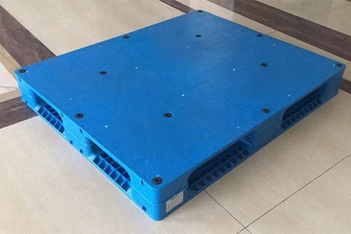 Regarding flame-retardant plastic pallets 6 Regarding flame-retardant plastic pallets 6