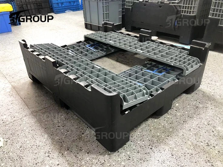 Plastic Mega Bin 4 Plastic Mega Bin 4